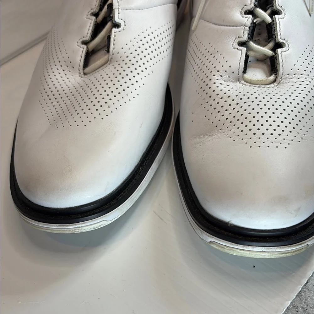 Jordan White and Black Oxfords Sleek Design golf shoes box‎ 50